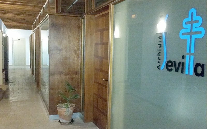 Oficina Administrativa en el Palacio Arzobispal. Sevilla