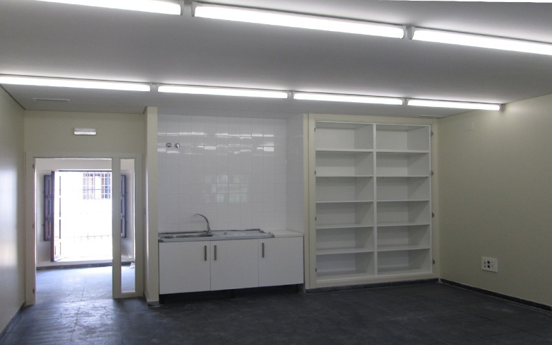 Reparaciones en Centro Social Las Lagunillas. Jaén