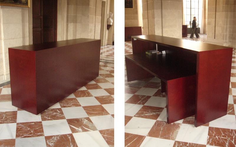 Mostradores del Archivo General de Indias. Sevilla